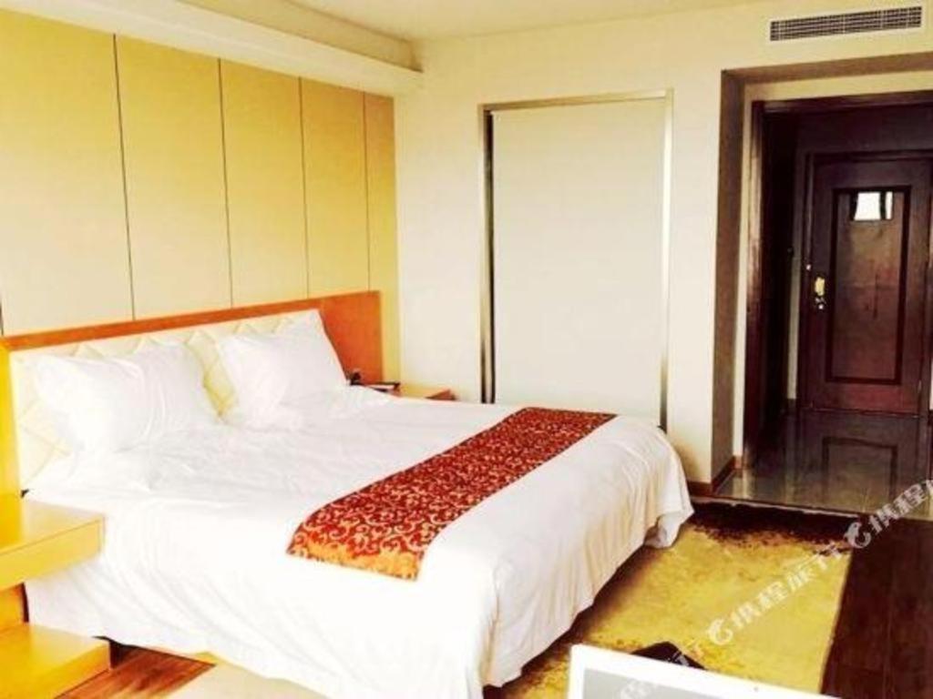 Yitel Hongqiao Railway Station National Convention And Exhibition Center Hotel Xangai