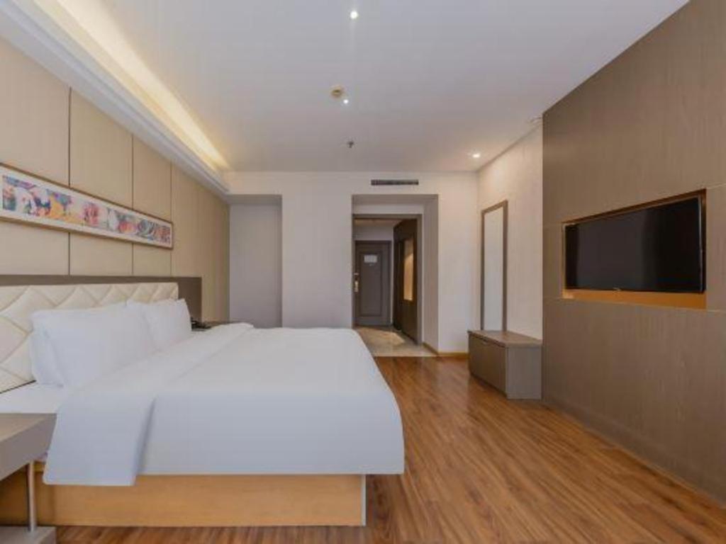 Yitel Hongqiao Railway Station National Convention And Exhibition Center Hotel 4*