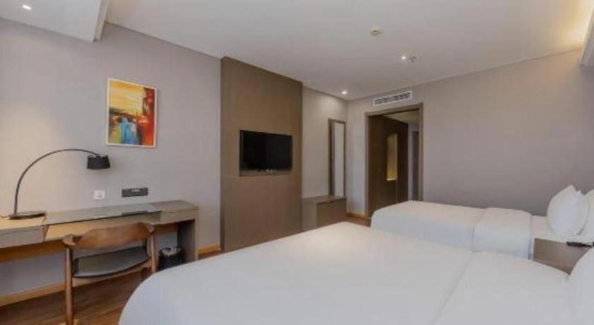 Hotel Yitel Hongqiao Railway Station National Convention And Exhibition Center Xangai